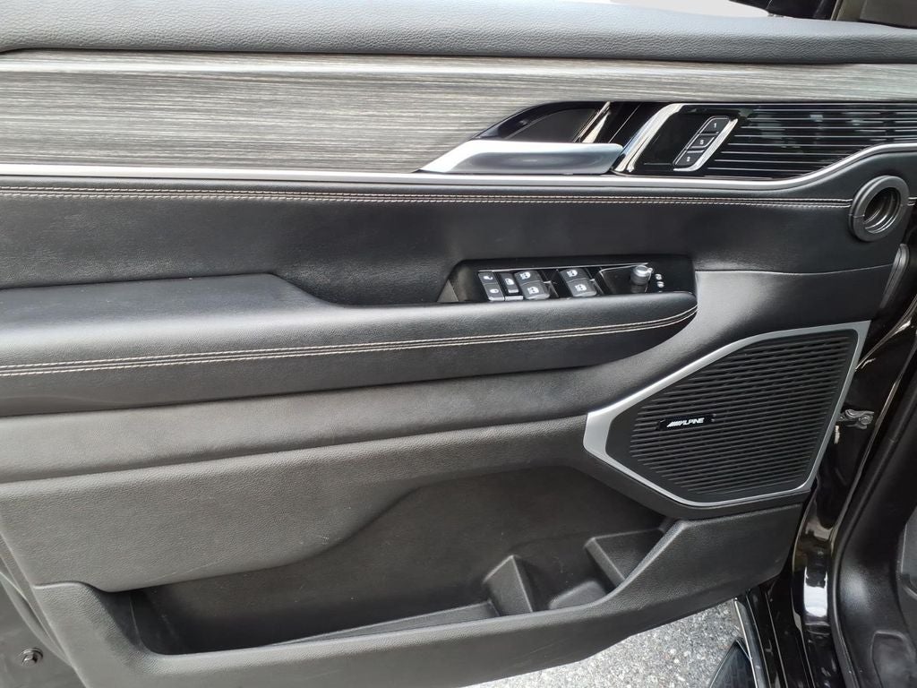 2024 Jeep Wagoneer L Series II