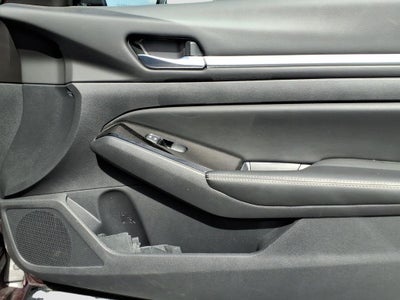 2024 Nissan Altima 2.5 SL