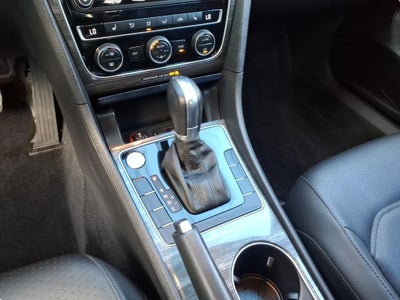 2018 Volkswagen Passat 2.0T SE