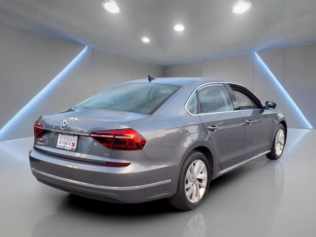 2018 Volkswagen Passat 2.0T SE