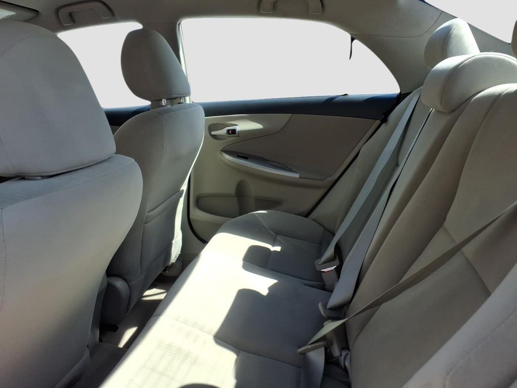 2011 Toyota Corolla LE