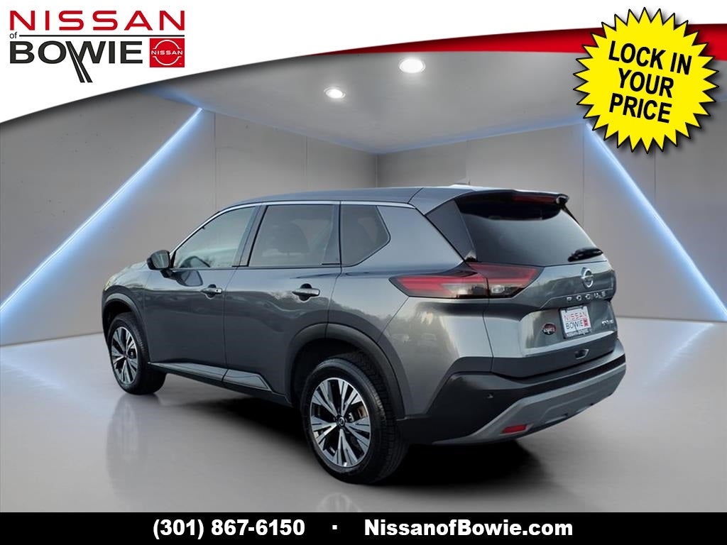 2021 Nissan Rogue SV