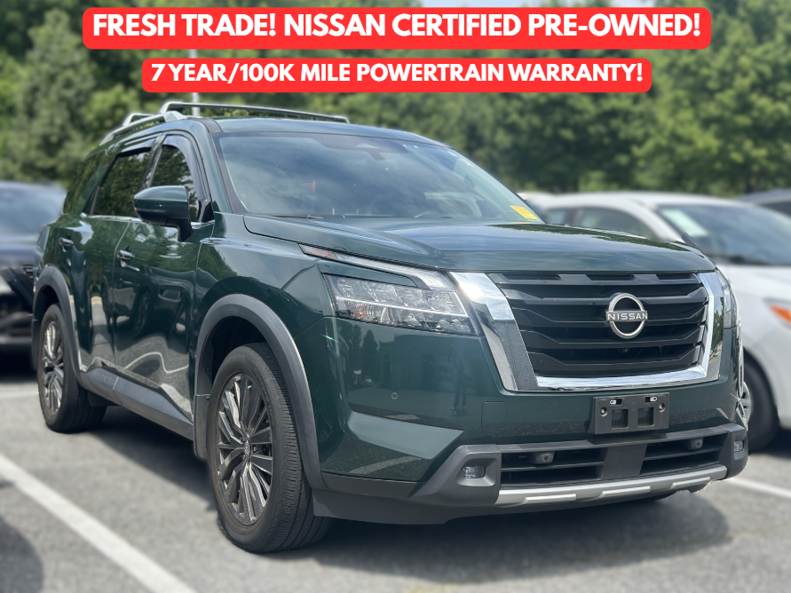 2022 Nissan Pathfinder SL