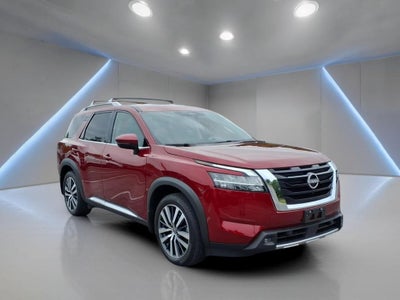 2022 Nissan Pathfinder Platinum