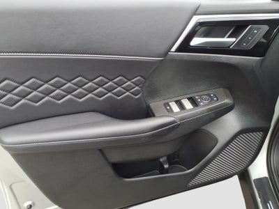 2024 Mitsubishi Outlander SEL Black Edition