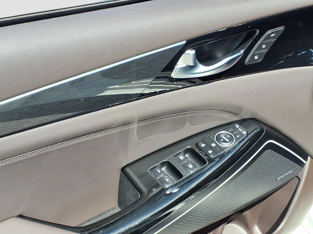 2018 Kia Cadenza Limited