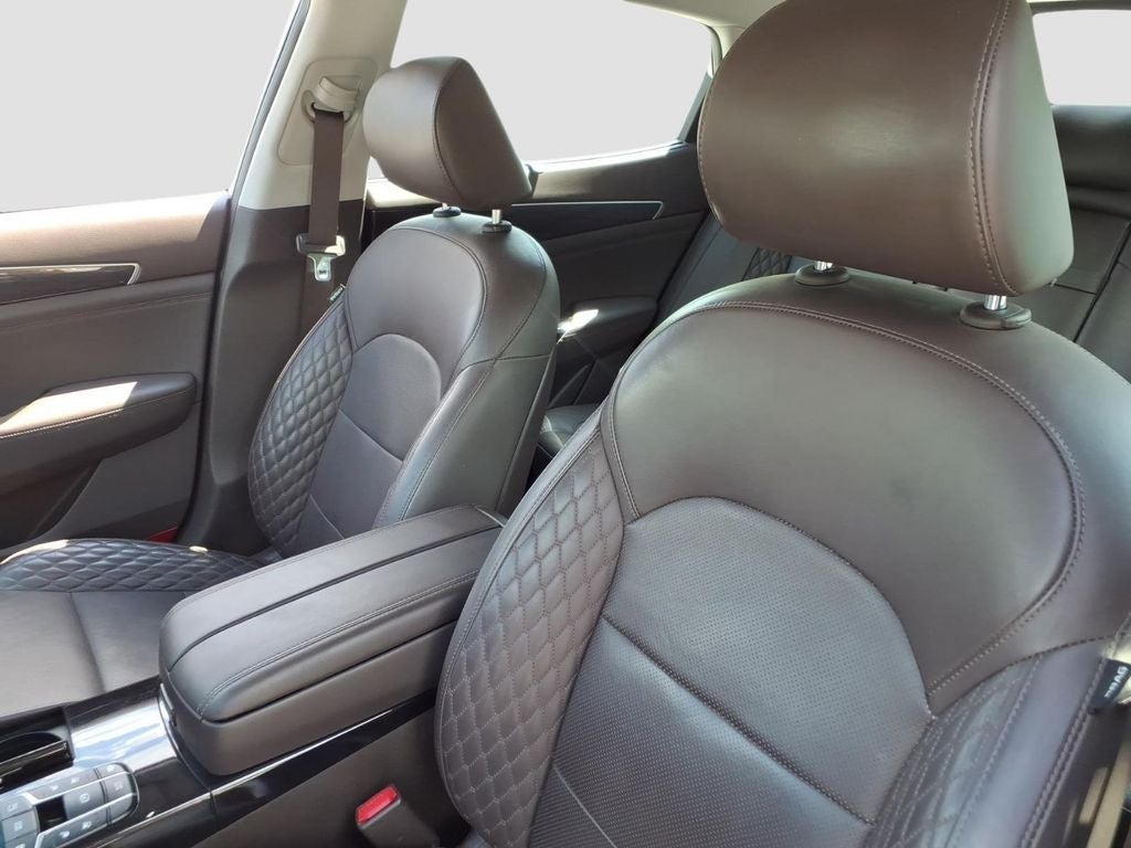 2018 Kia Cadenza Limited