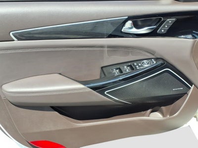 2018 Kia Cadenza Limited