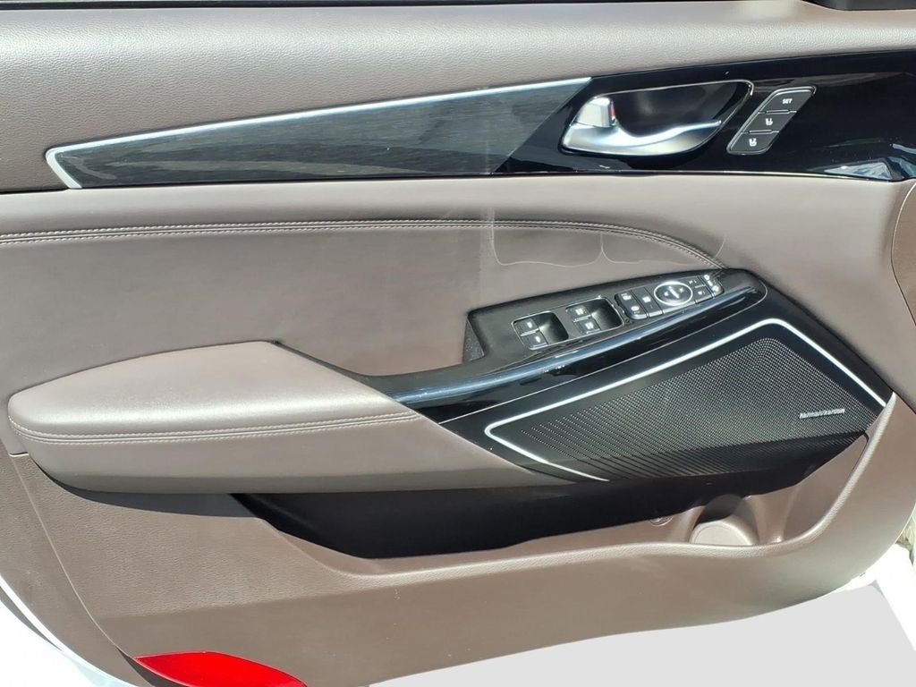 2018 Kia Cadenza Limited