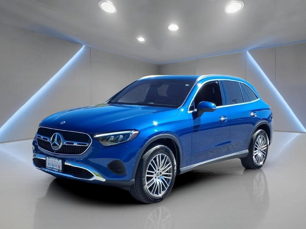 2026 Mercedes-Benz GLC Base