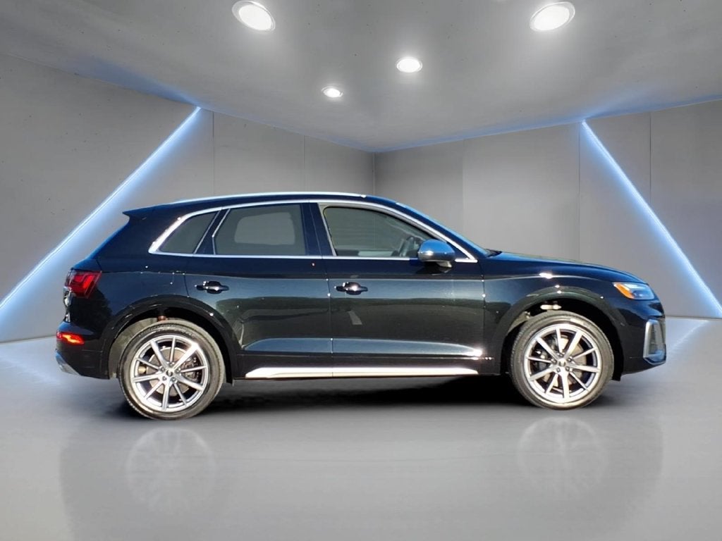 2023 Audi SQ5 Premium Plus quattro