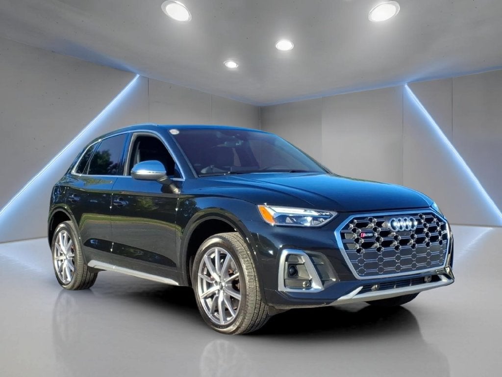 2023 Audi SQ5 Premium Plus quattro