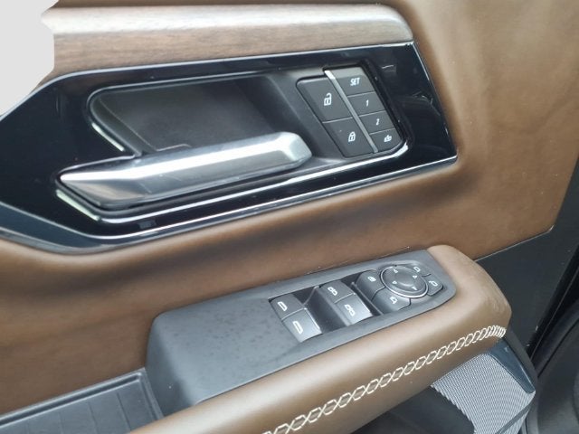 2025 GMC Yukon Denali Ultimate