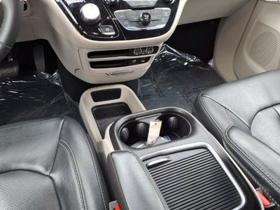 2022 Chrysler Pacifica Hybrid Touring L
