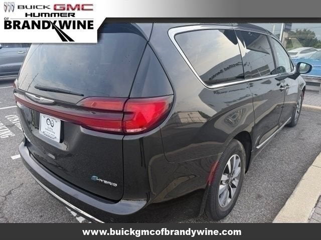 2023 Chrysler Pacifica Hybrid Limited