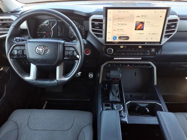 2022 Toyota Tundra 4WD SR5