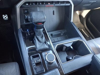 2022 Toyota Tundra 4WD SR5