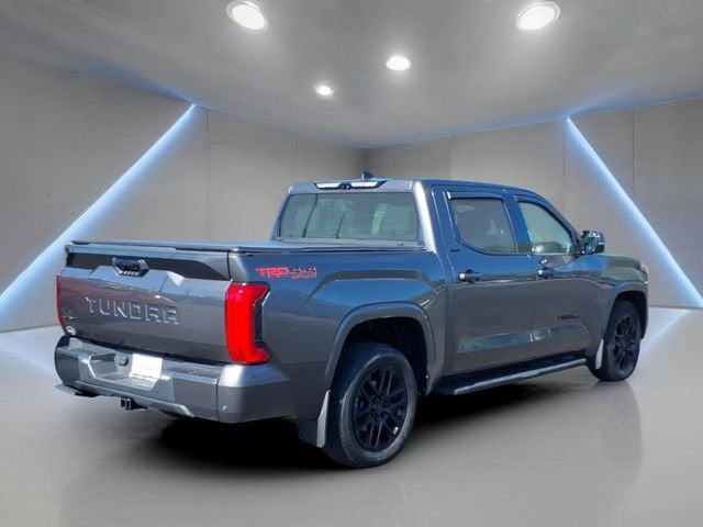 2022 Toyota Tundra 4WD SR5