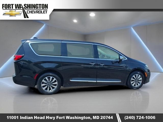 2023 Chrysler Pacifica Hybrid Limited