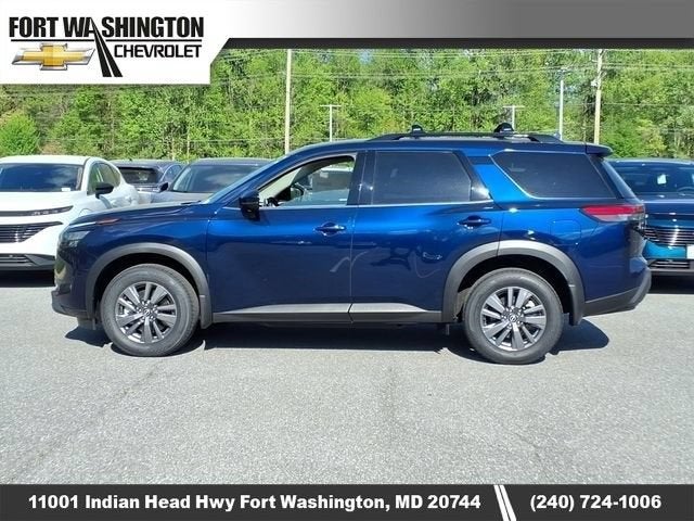2025 Nissan Pathfinder SV 4WD