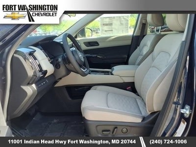 2025 Nissan Pathfinder SV 4WD