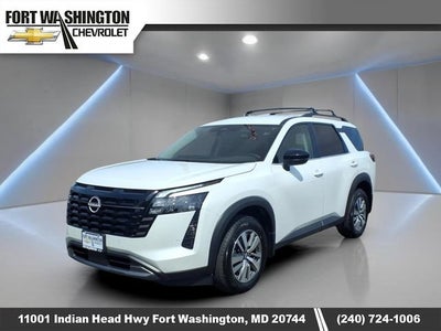 2026 Nissan Pathfinder SL