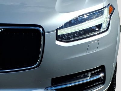 2019 Volvo XC90 T6 Momentum