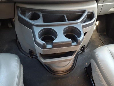 2022 Ford E-350SD Base Cutaway