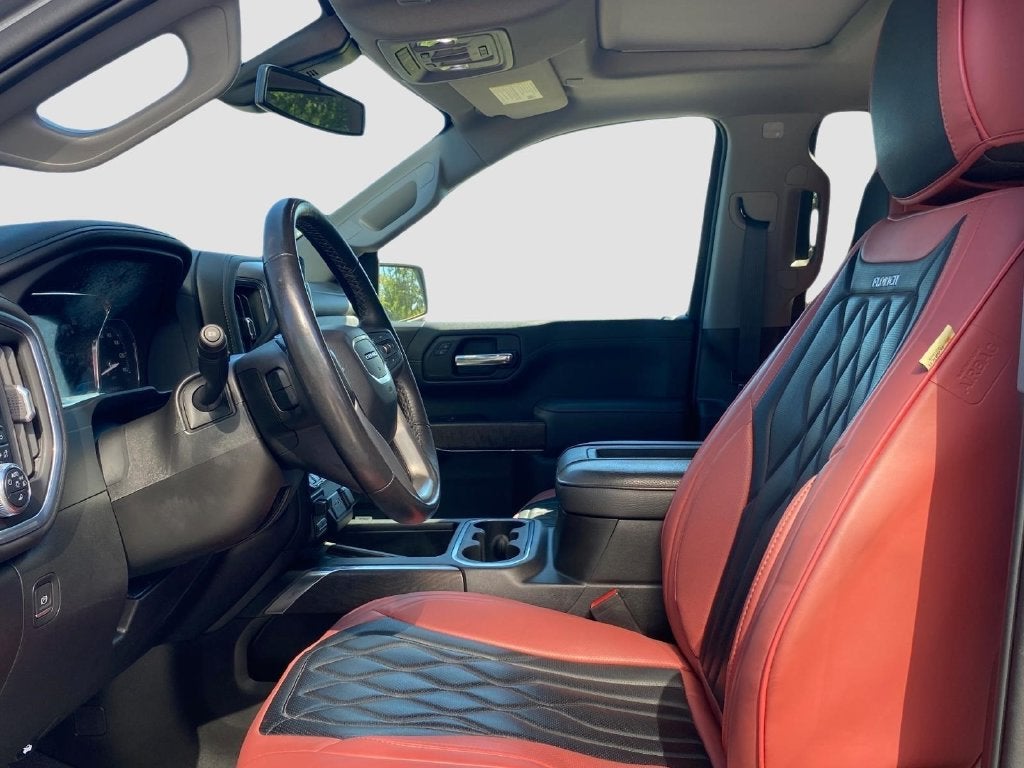 2022 GMC Sierra 1500 Limited Denali w/ Apple CarPlay