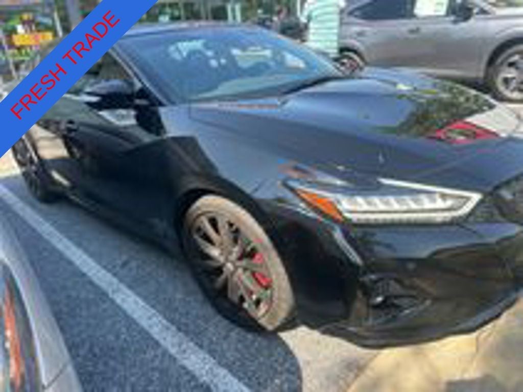 2023 Nissan Maxima SR's photo
