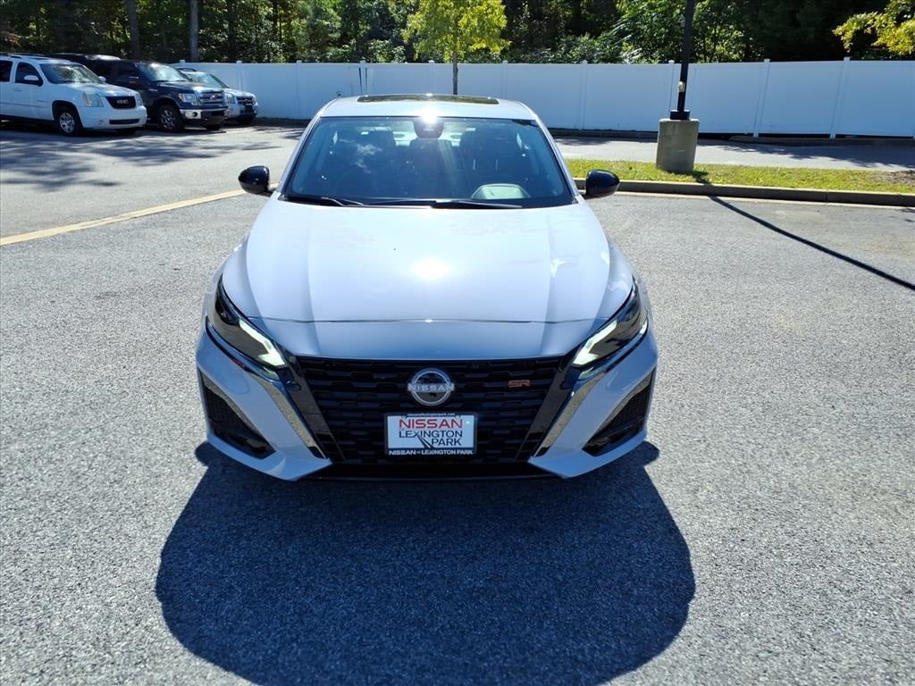 2025 Nissan Altima SR