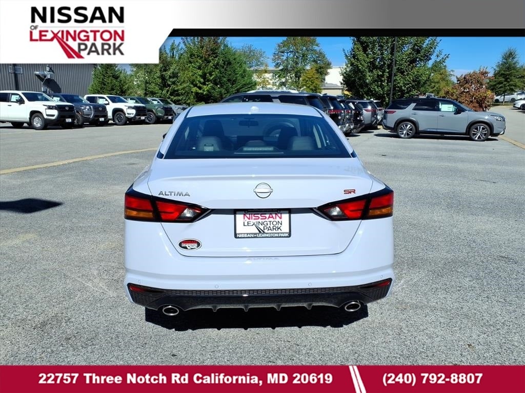 2025 Nissan Altima SR