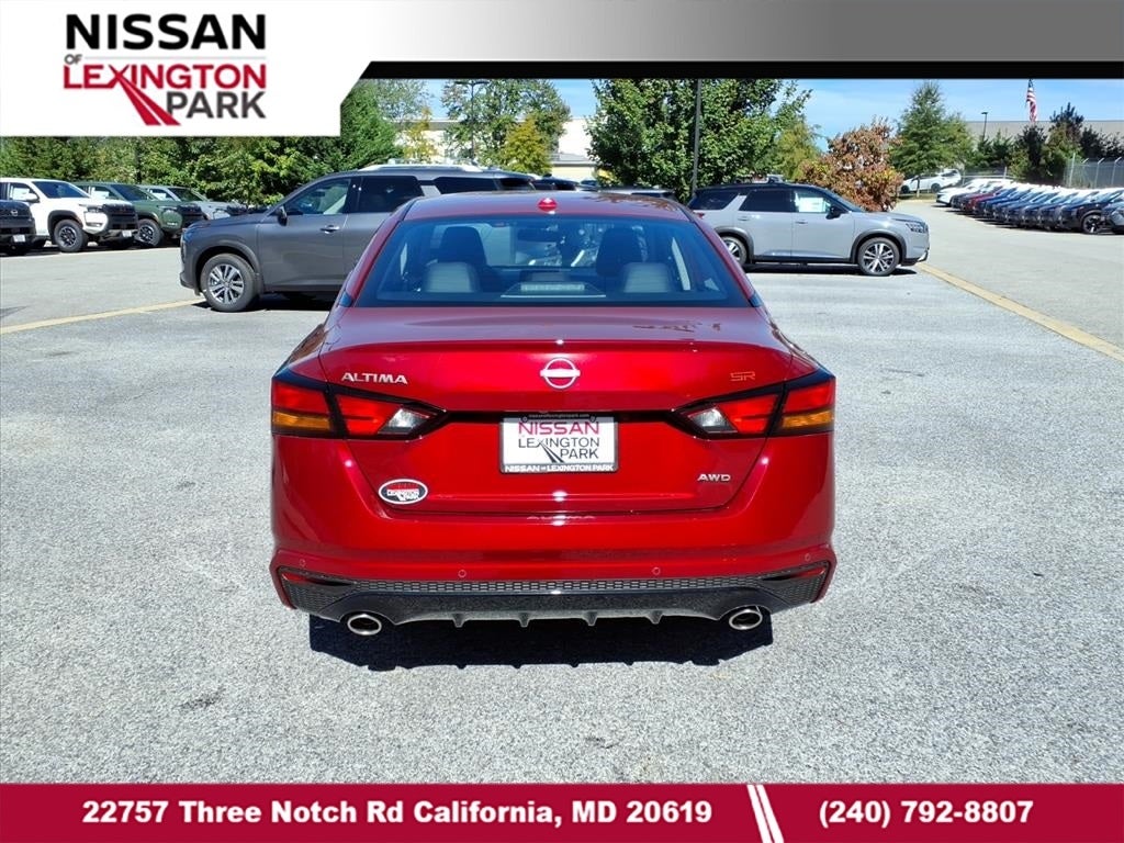 2025 Nissan Altima SR