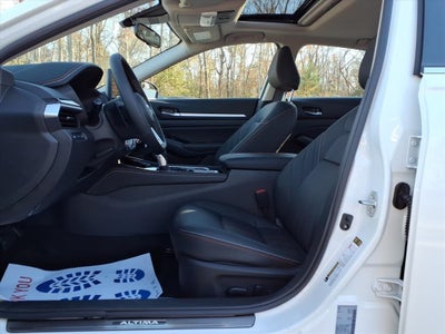 2025 Nissan Altima SR