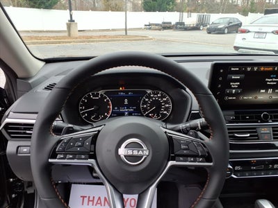 2025 Nissan Altima SR