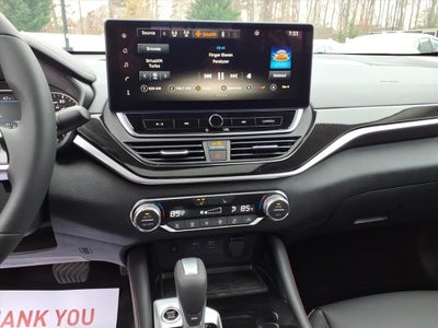 2025 Nissan Altima SR