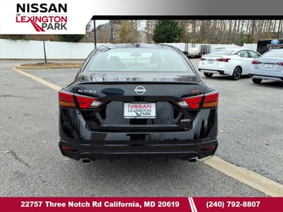 2025 Nissan Altima SR
