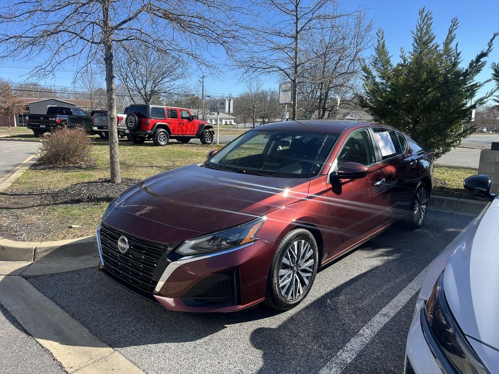 2023 Nissan Altima SV