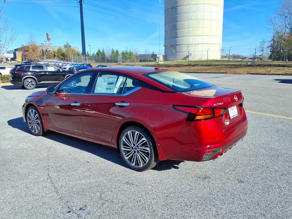 2025 Nissan Altima SL