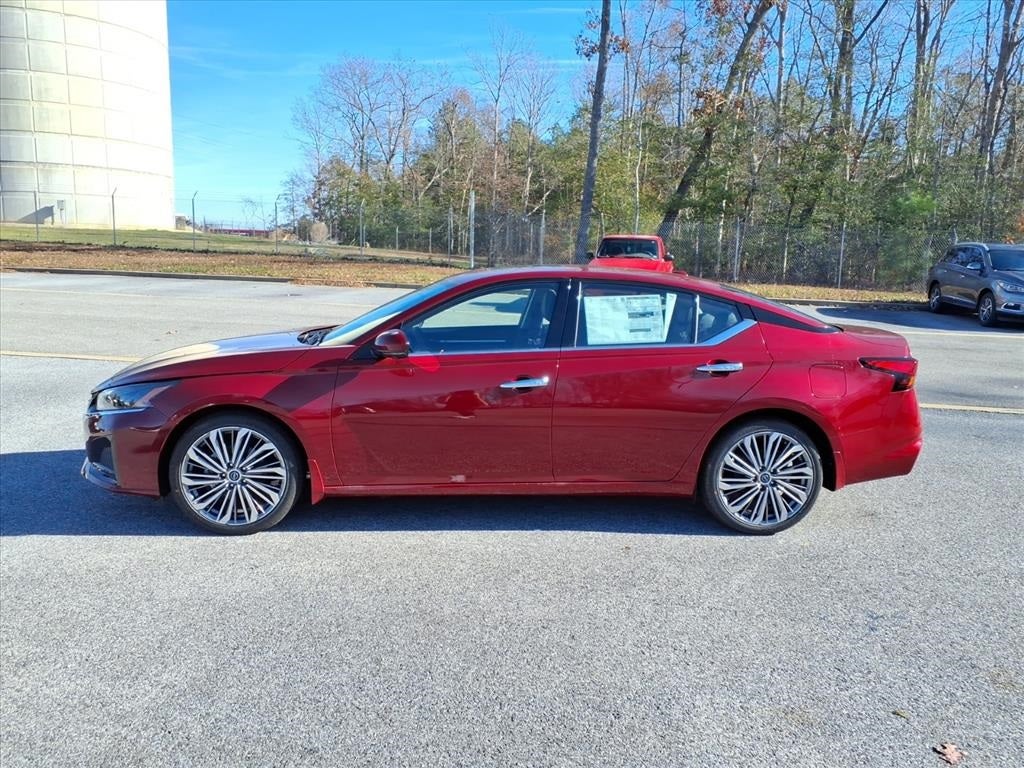 2025 Nissan Altima SL