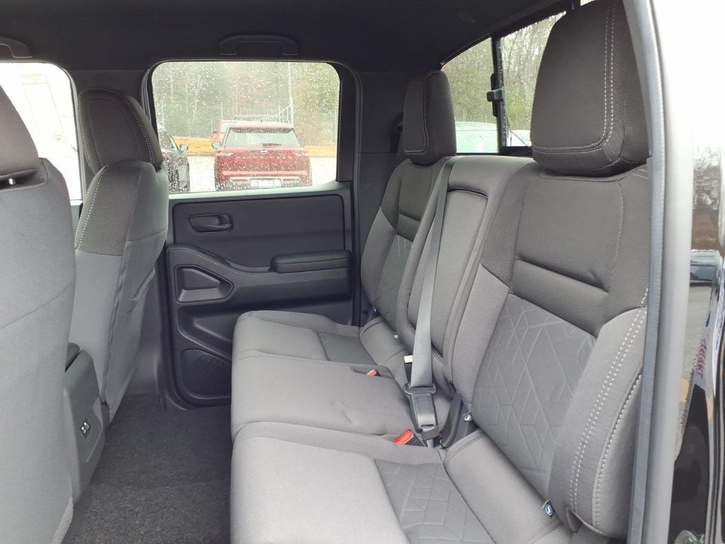 2026 Nissan Frontier Crew Cab SV