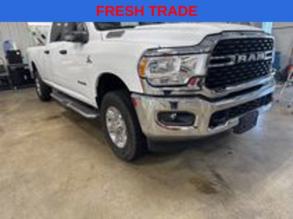 2024 RAM 3500 Big Horn 4X4 Crew Cab LWB's photo