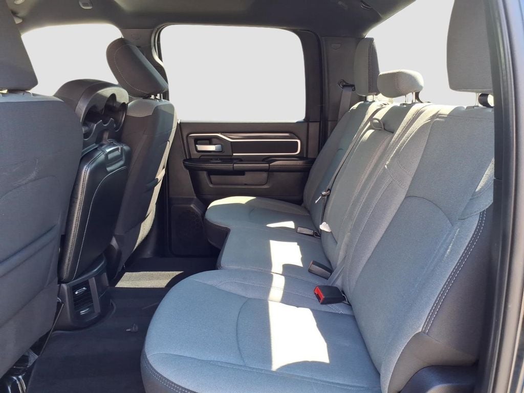 2024 RAM 2500 Big Horn Crew Cab 4x4 DIESEL!!!