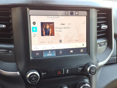 2024 RAM 2500 Big Horn Crew Cab 4x4 DIESEL!!!