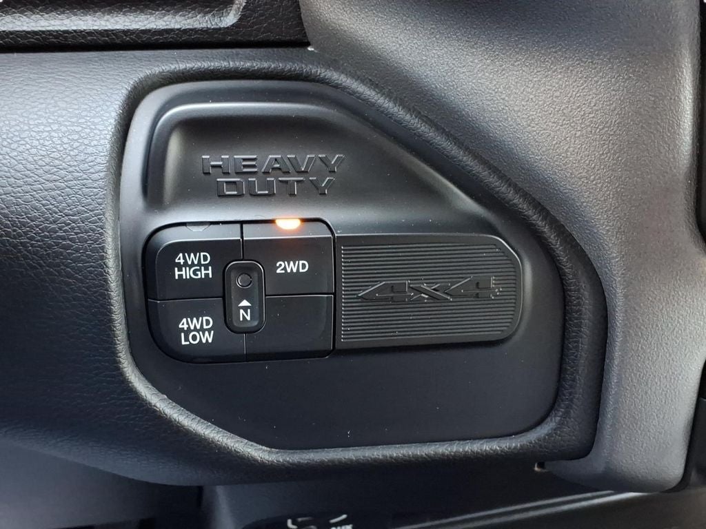 2024 RAM 2500 Big Horn Crew Cab 4x4 DIESEL!!!