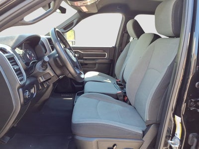 2024 RAM 2500 Big Horn Crew Cab 4x4 DIESEL!!!