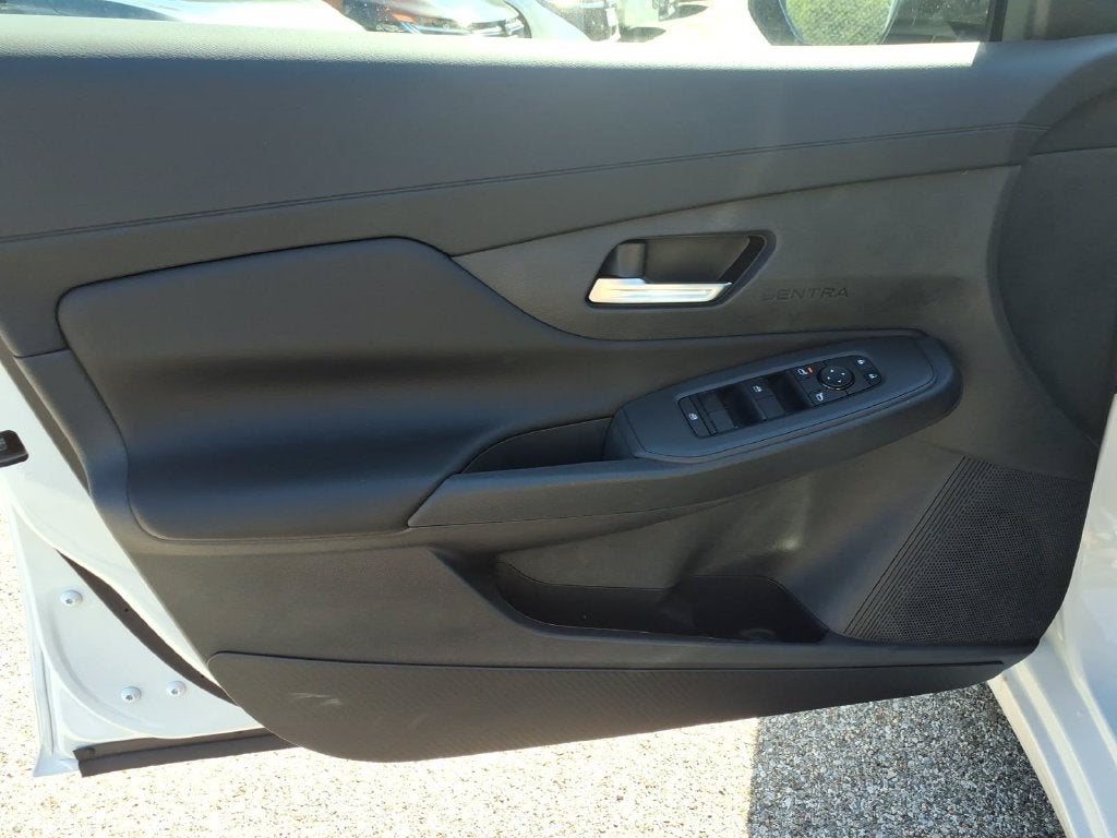 2027 Nissan Sentra SV