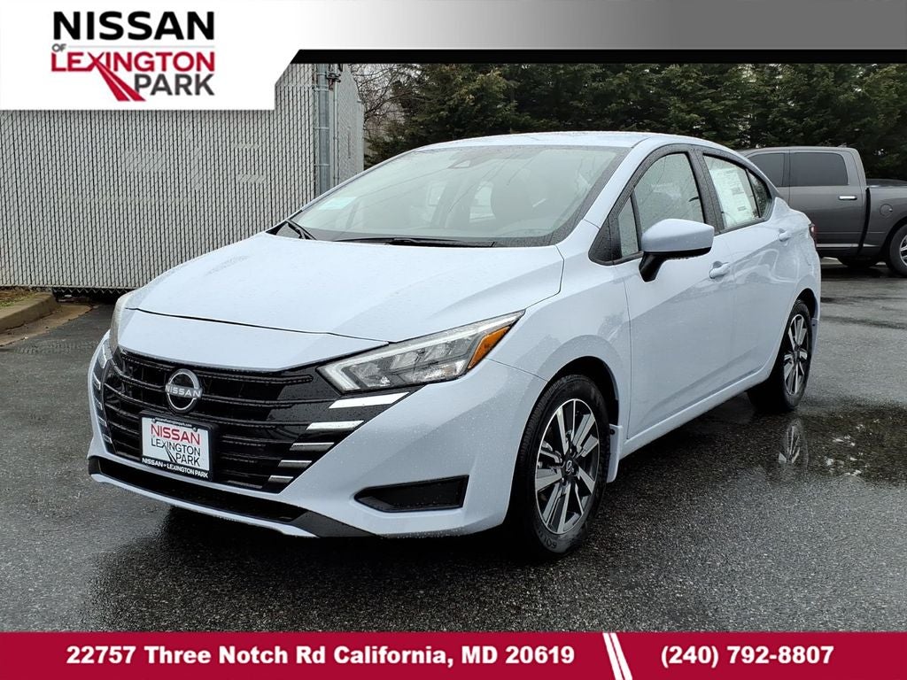 2025 Nissan Versa SV