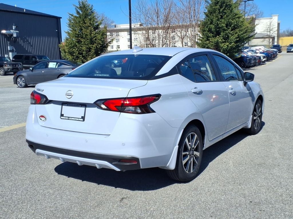 2025 Nissan Versa 1.6 SV