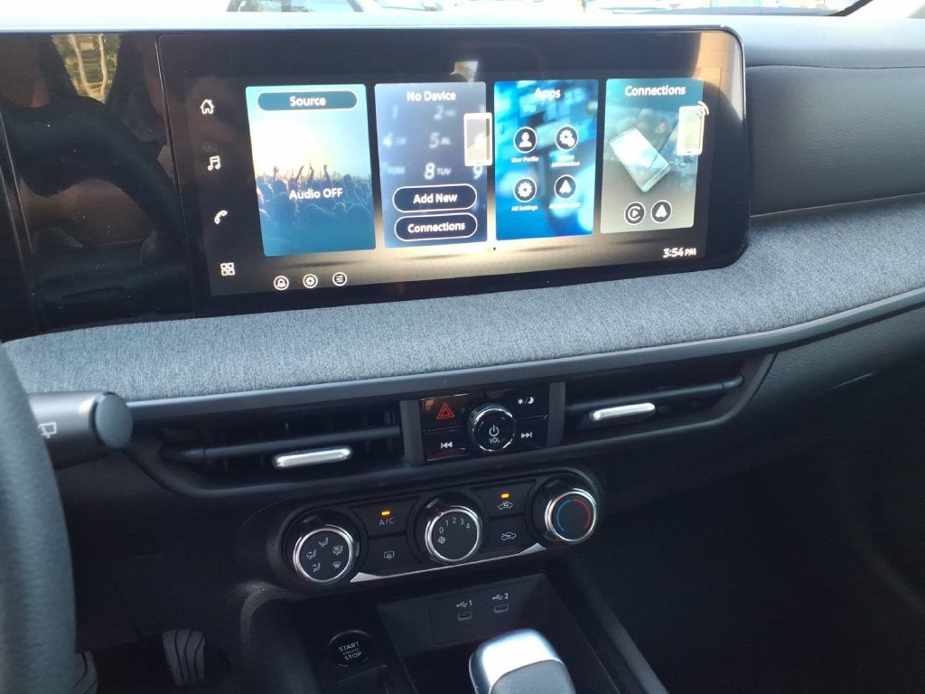 2027 Nissan Kicks S